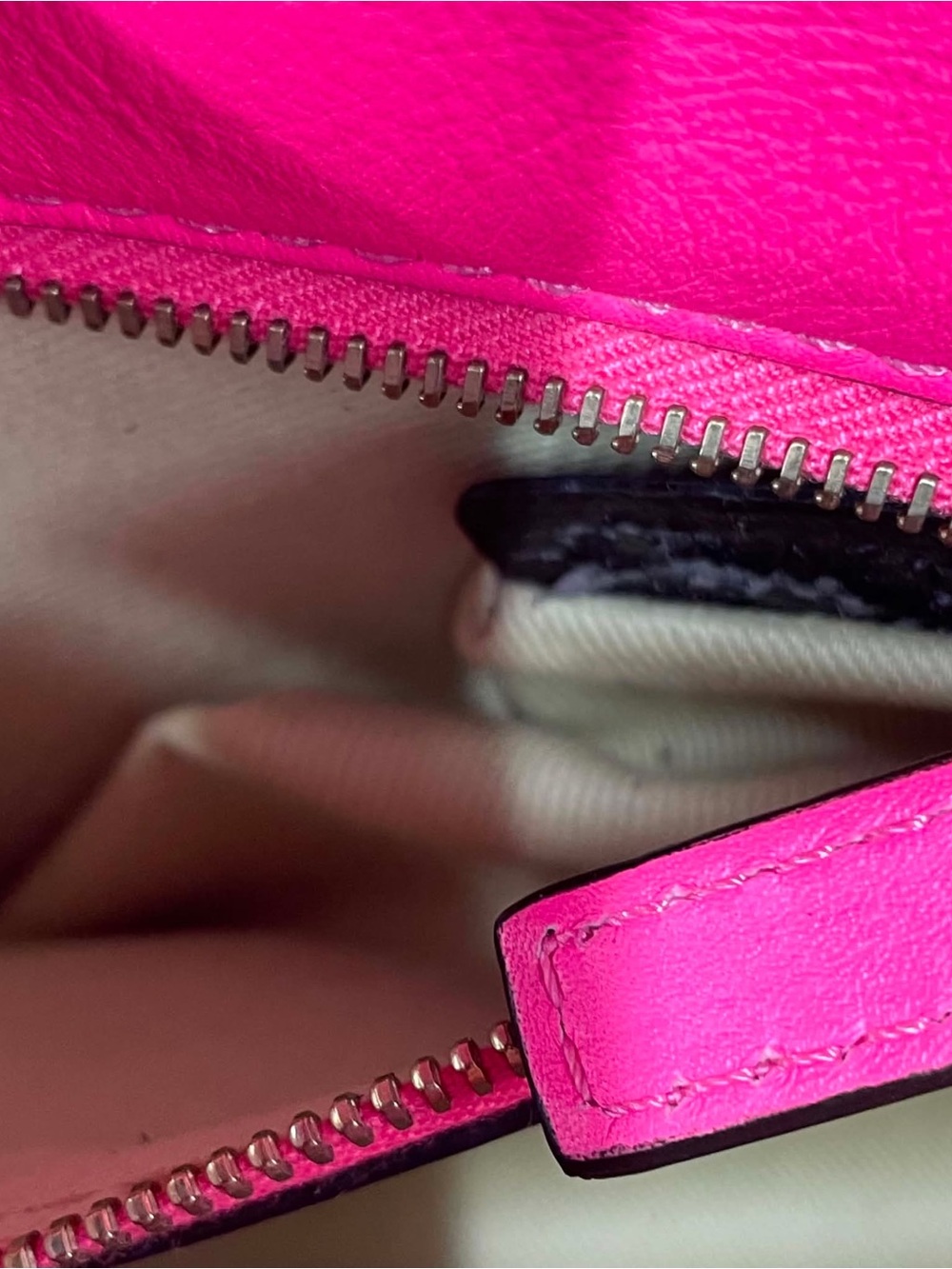 Valentino Garavani Hot Pink Studded Leather Crossbody Bag - Picture 8 of 11